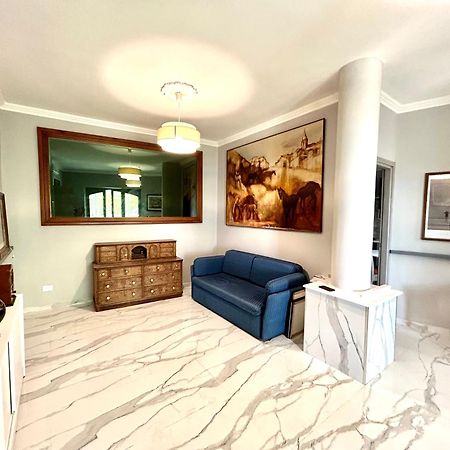 Villa Diana Exclusive Apartment Taormina Bagian luar foto